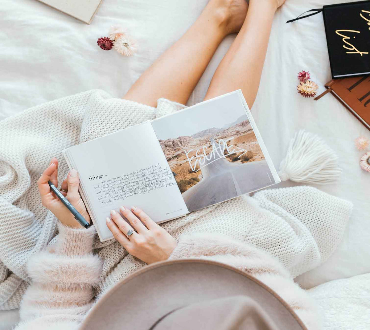 Life&#39;s a road trip Journal - Axel &amp; Ash
